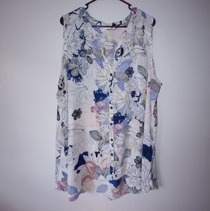 ✨2 for $12 Tops✨ Floral sleeveless blouse
